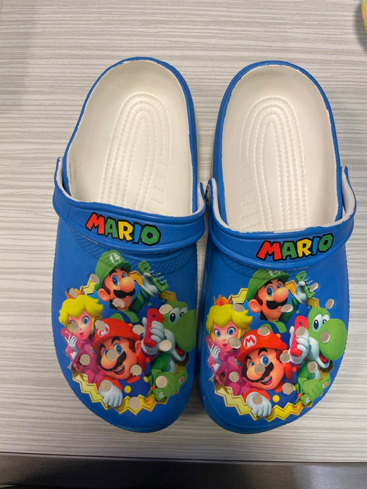 Super Mario Clogs