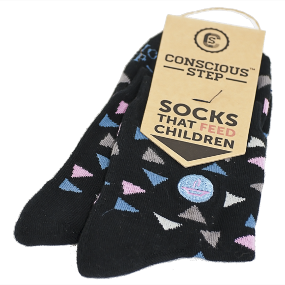 Conscience step socks -feed the children